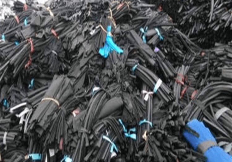 各种大量不可回收塑料垃圾制品各工厂企业都是怎么处理销毁的!